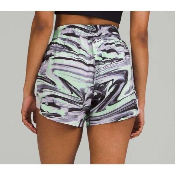 Lululemon W7BW0T Women's Sz 2 Multicolor Hotty Hot High-Rise 4" Lined Shorts *SE - Picture 14 of 14